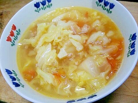 キャベツトマト豚ひき肉の煮込み/ちょいピリ